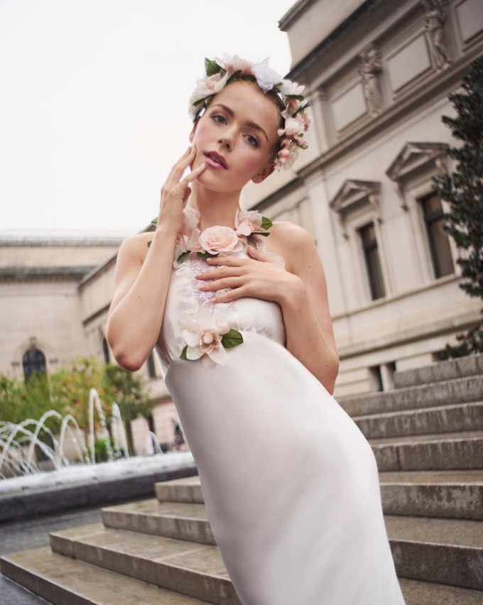 light pink dress lady model with flower headband